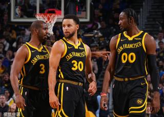 背后隐藏着 背后隐藏着